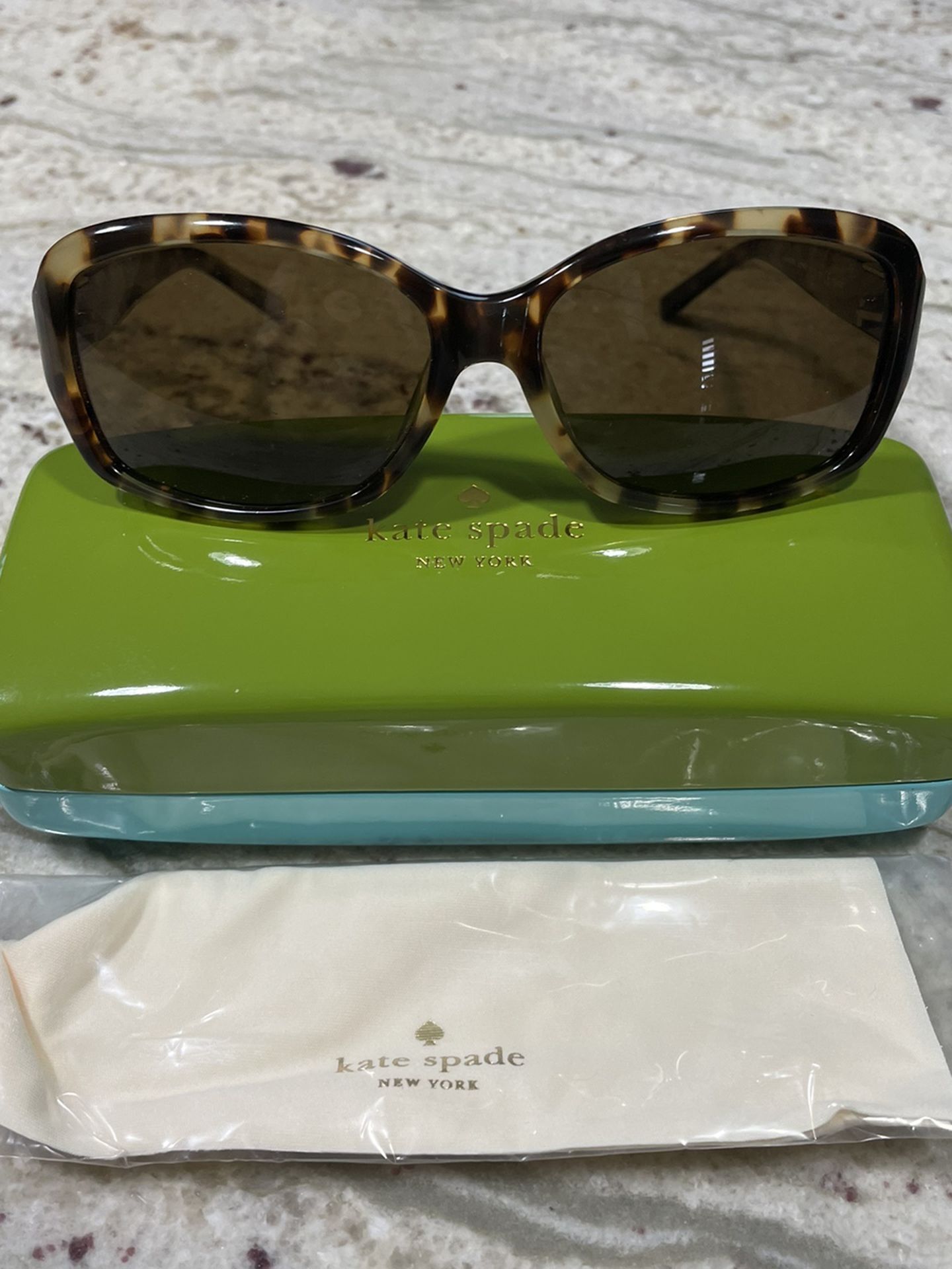 Brand new Kate Spade women’s sunglasses