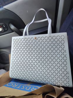 Tory burch