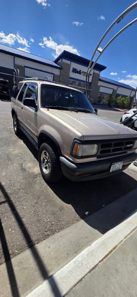1994 Mazda Navajo