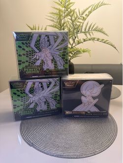 Pokemon Mega Evolution Base Gardevoir & Perfect Order Pokemon Center ETB