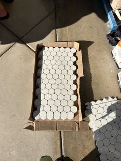 Porcelain 2x2 tile