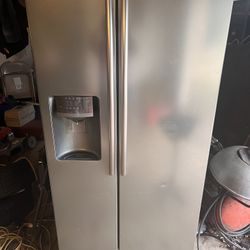 Samsung Refrigerator 