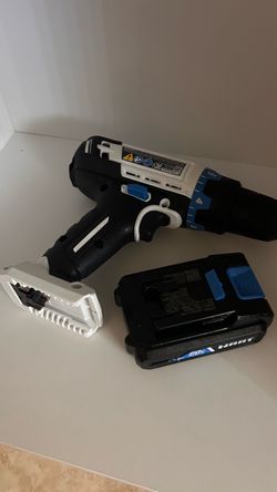 Taladro / Atornillador Inalámbrico HART 20V (Modelo HPDD50)