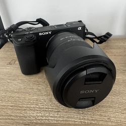 Sony A6400 + 18–135mm OSS Lens Kit (4K, Fast AF) – Excellent Condition