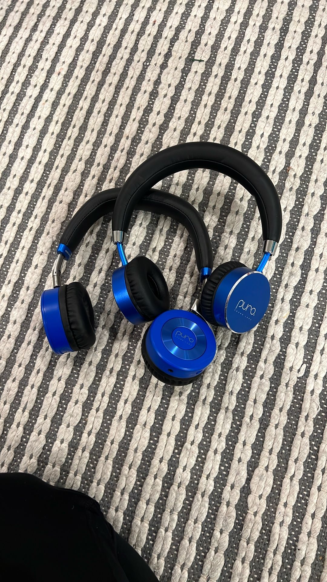 2 Kids Bluetooth Headphones