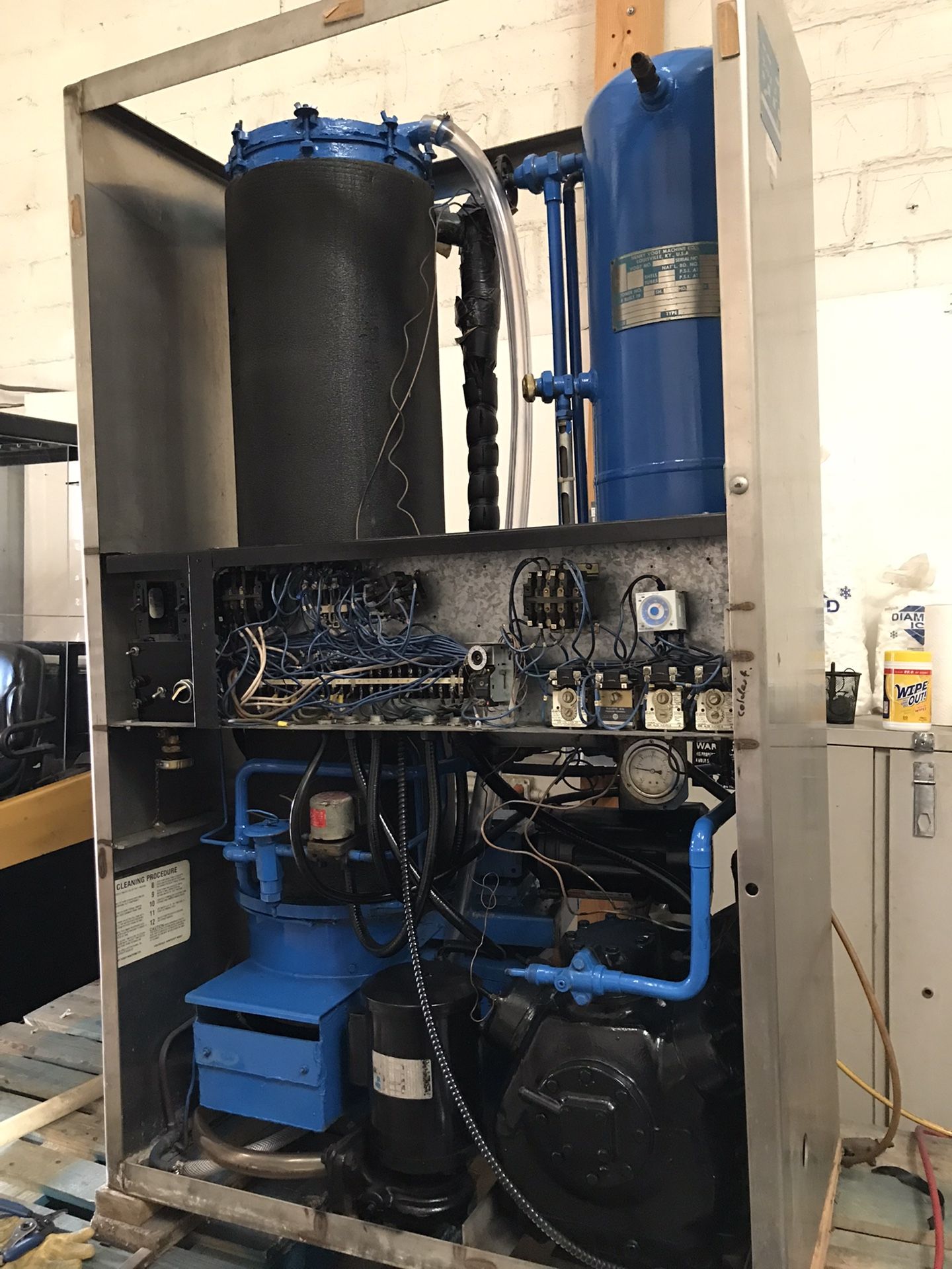 Ice Maker Machine Vogt Mod 4000 for Sale in Gainesville, GA OfferUp