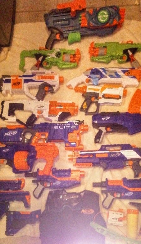 Nerf Gun 24 Lot