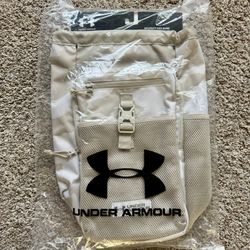Under Armour UA Utility Flex Sling Gym Bag!! Brand New With Tags! 