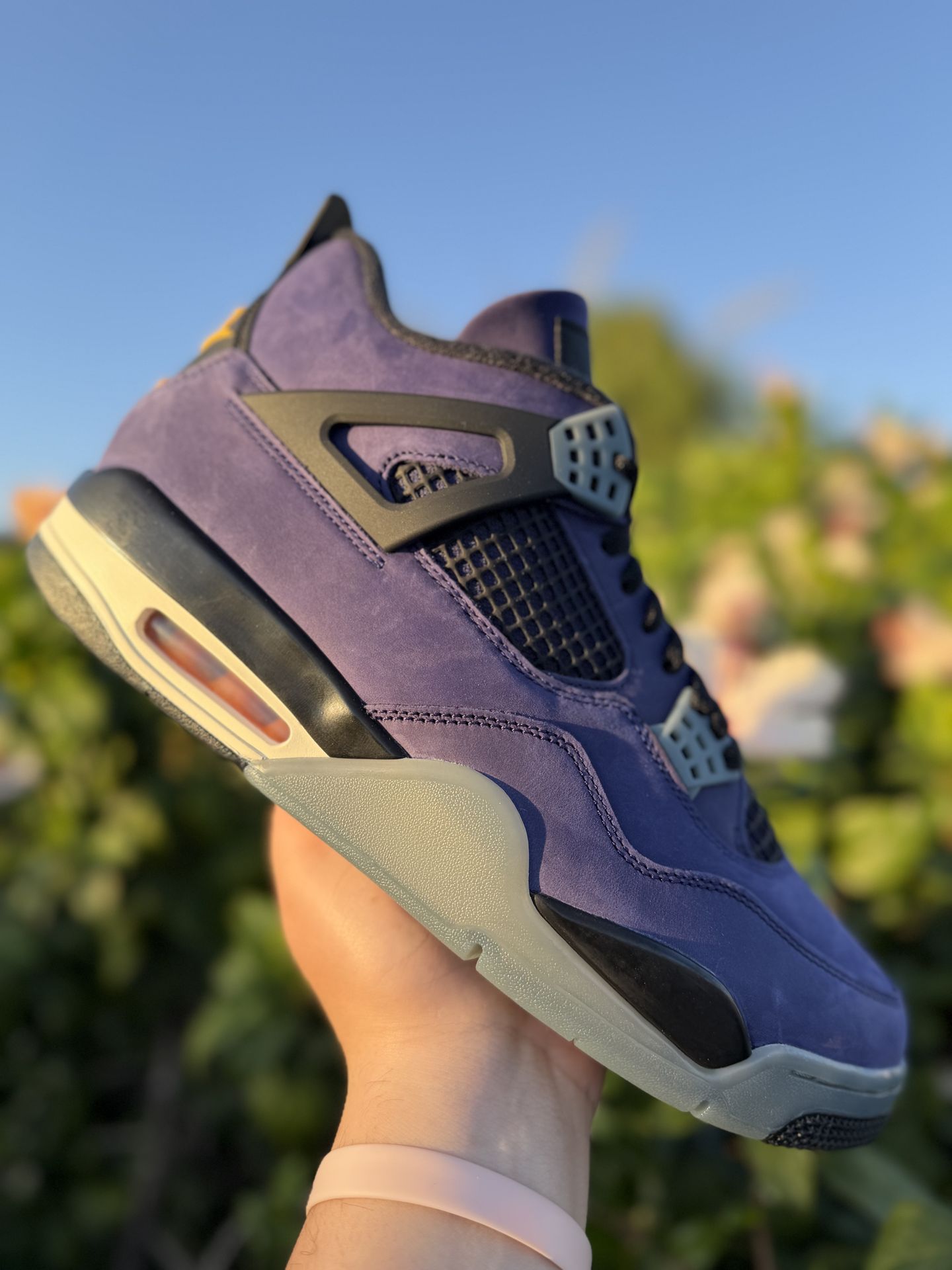 Jordan 4 ‘Lakers’ sizes 8 & 12