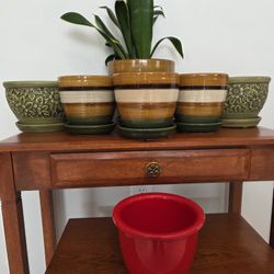  Plant Pot with Saucer - Ceramic 