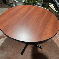 Round Wooden Table 