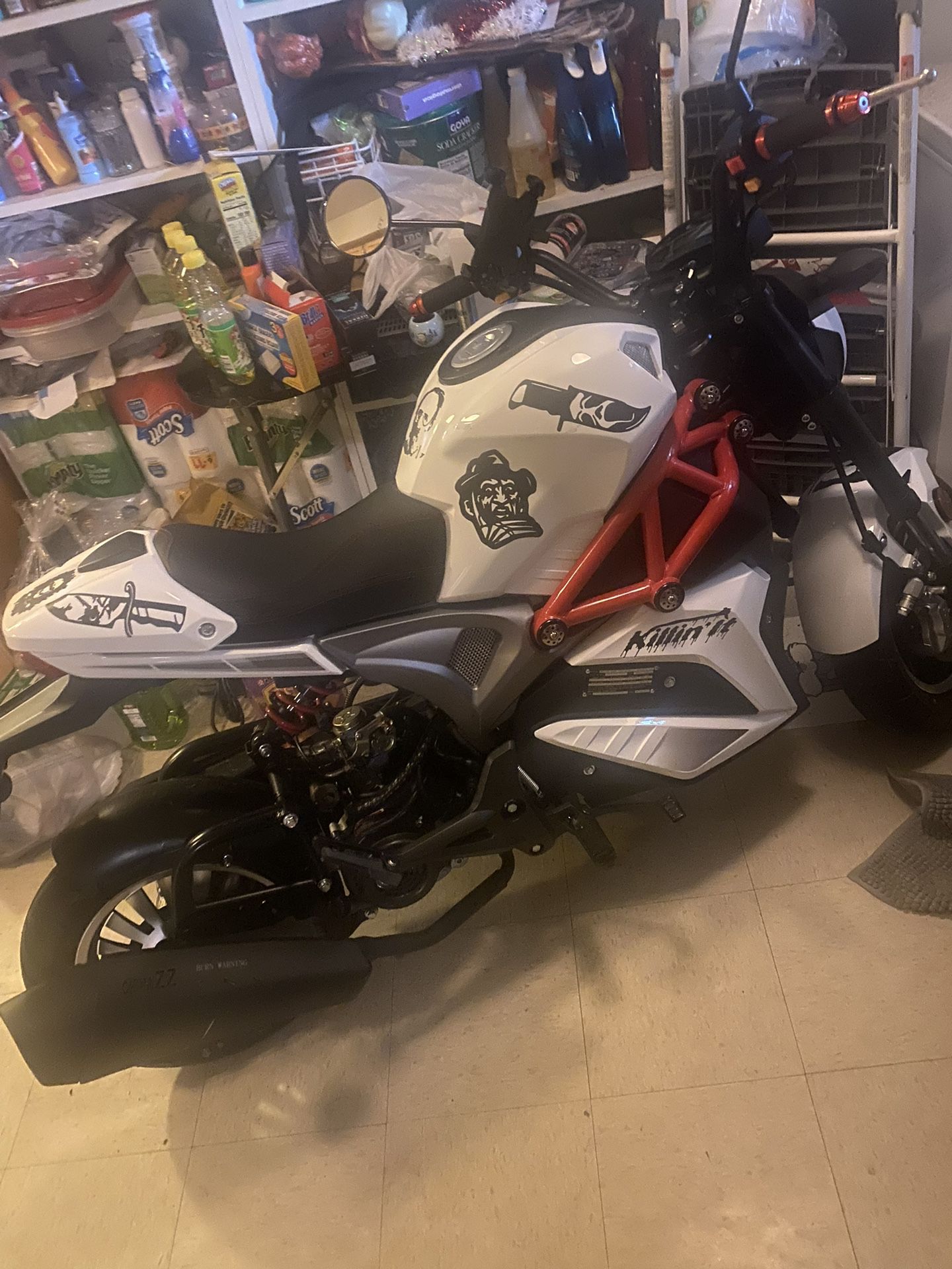 50cc  Scooter/ Motorcycle 