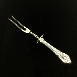 Lunt Eloquence Sterling Silver 9-Inch Roast Carving Fork