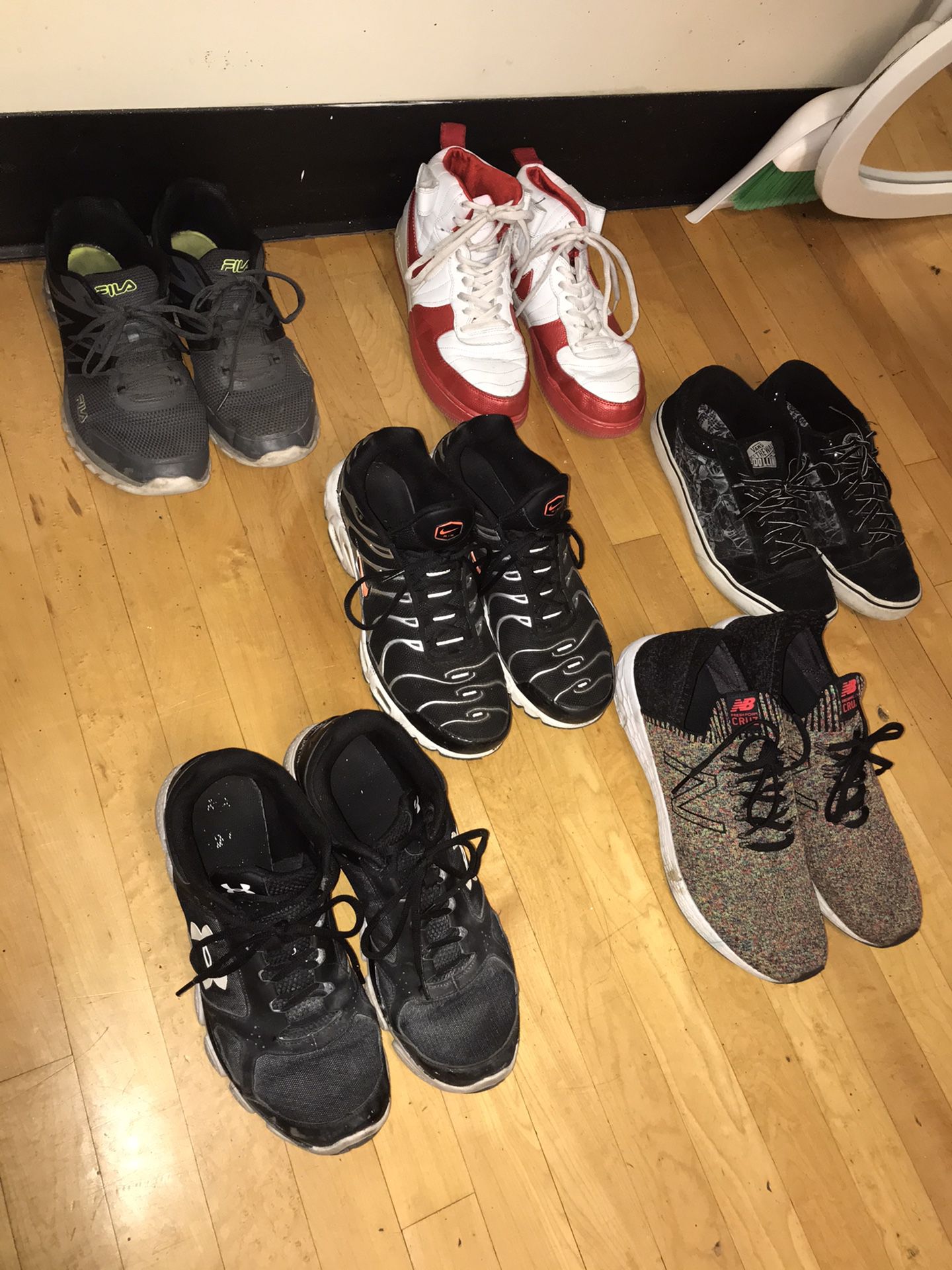 6 Pairs of Men’s Shoes - Sizes 9.5, 10, 10.5, 13