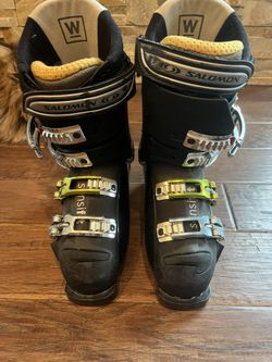 Salomon Ski Boots Size 24/ 24.5