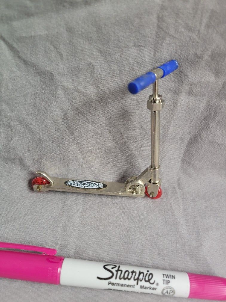 Mini folding finger scooter from the 90s