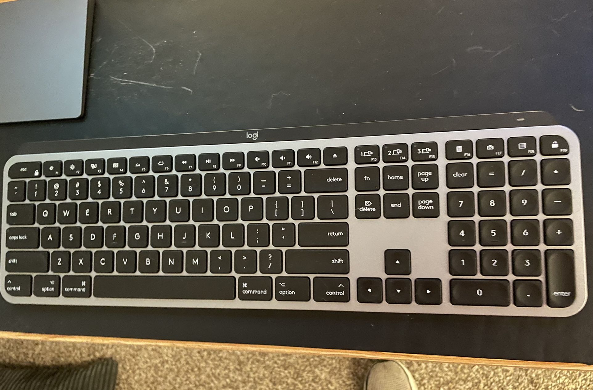 Logitech MX Keys For Mac