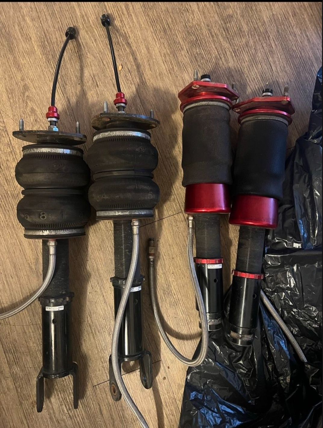 2015 Infiniti Q50 Air Suspension Struts