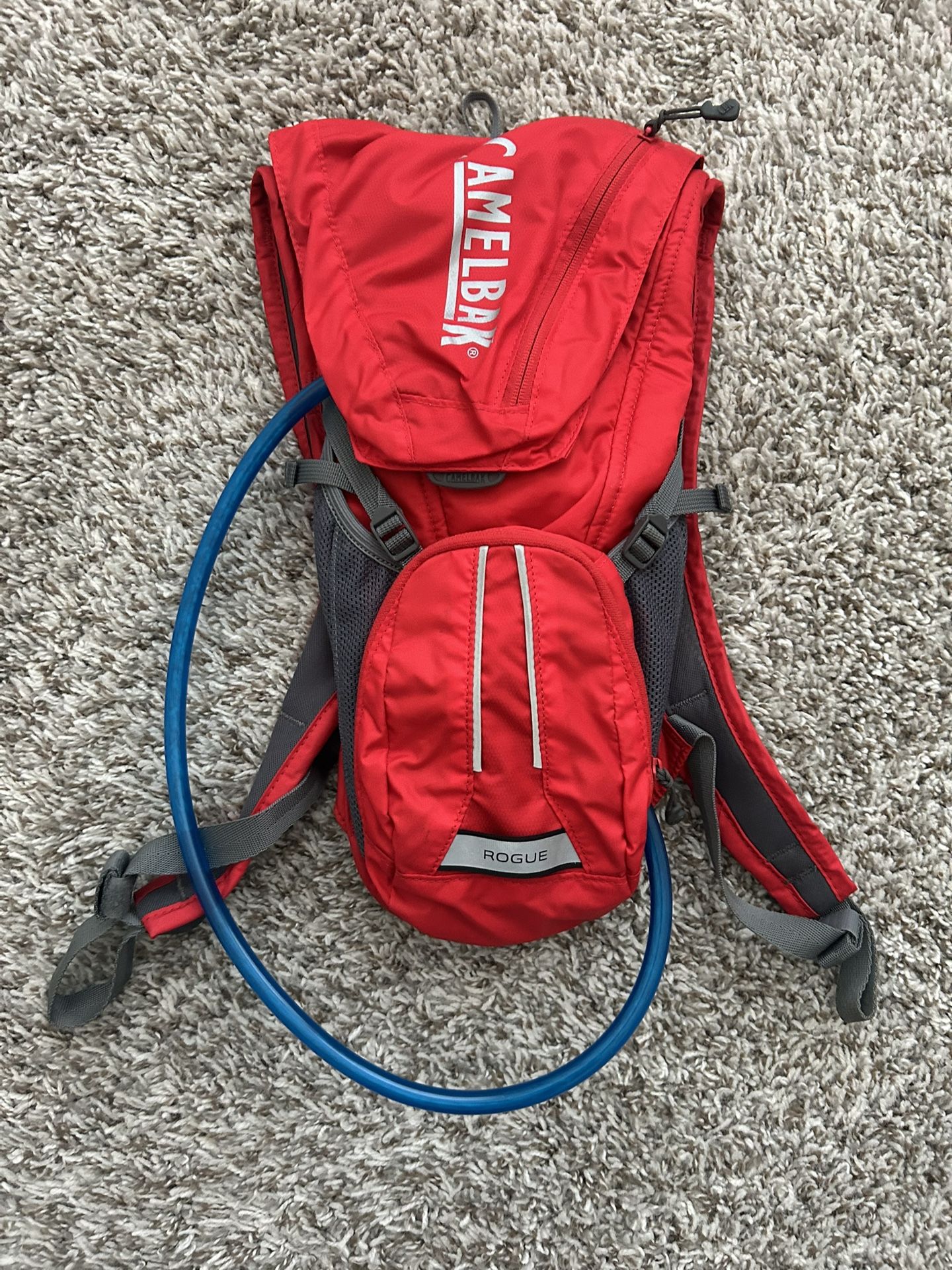 CamelBak Rouge Hiking Camping Hydration Backpack With Water BladderNEW
