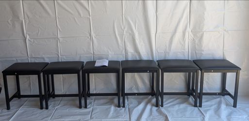 Set of 6 18" black bar stools