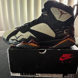 NIKE AIR JORDAN 7 Retro Black Olive MENS Size 12 