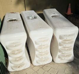 Traffix water wall barrier