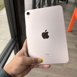 iPad 6th Gen 256GB WiFi 