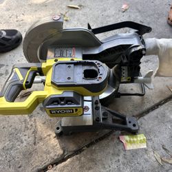  ONE+ 18V Cordless 7-1/4 in. Compound Miter Saw
