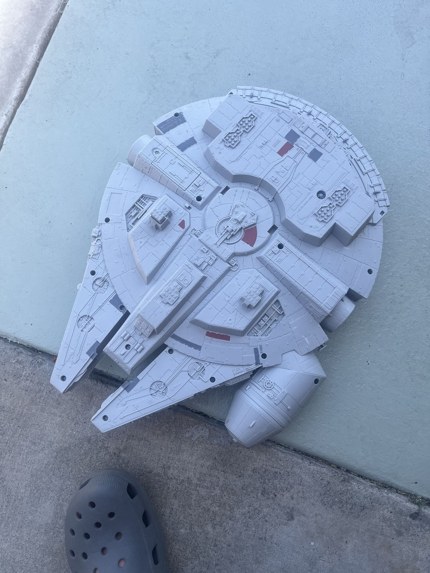 Star Wars. Millennium Falcon