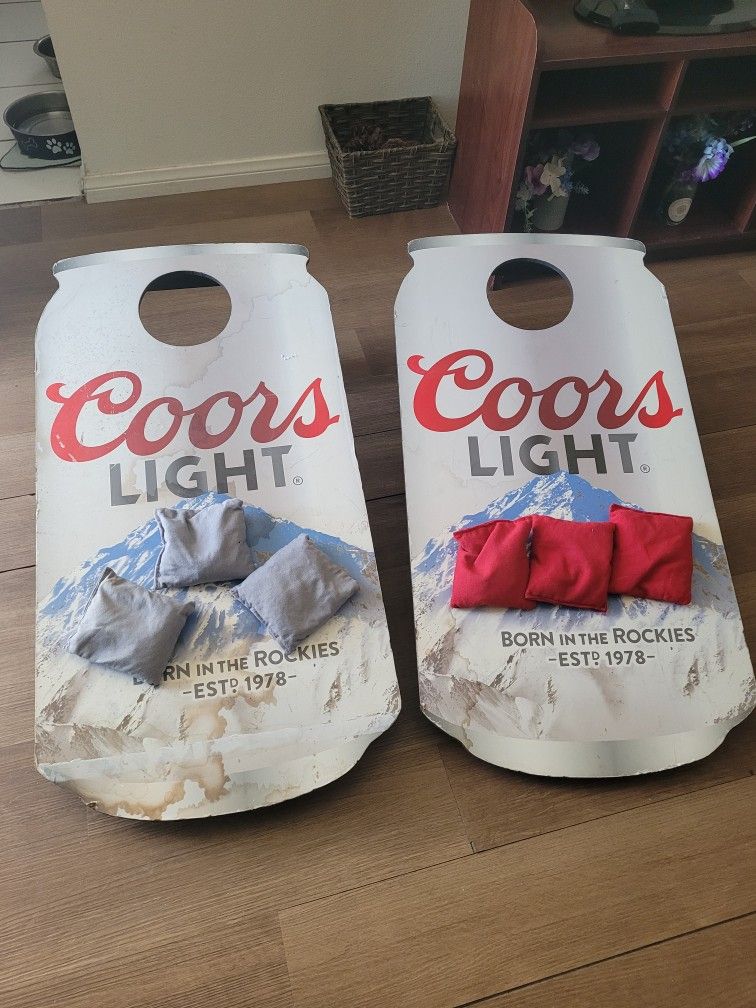 Cornhole Lawn Game