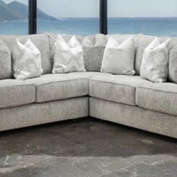 Brand New Grey Super Plush Sectional Sofa (Pillows Included)