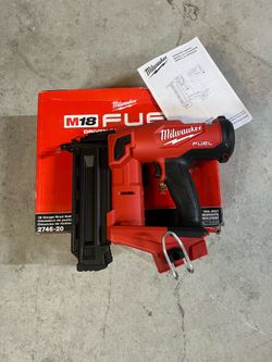 Milwaukee M18 FUEL 18-Volt Lithium-Ion Brushless Cordless Gen II 18-Gauge Brad Nailer (Battery Not Included)