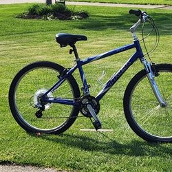 TREK NAVIGATOR 200 - COMFORT SPORT BIKE - MEDIUM FRAME - TUNED