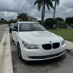 2004 BMW 525i