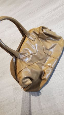 Yves Saint Laurent Bag