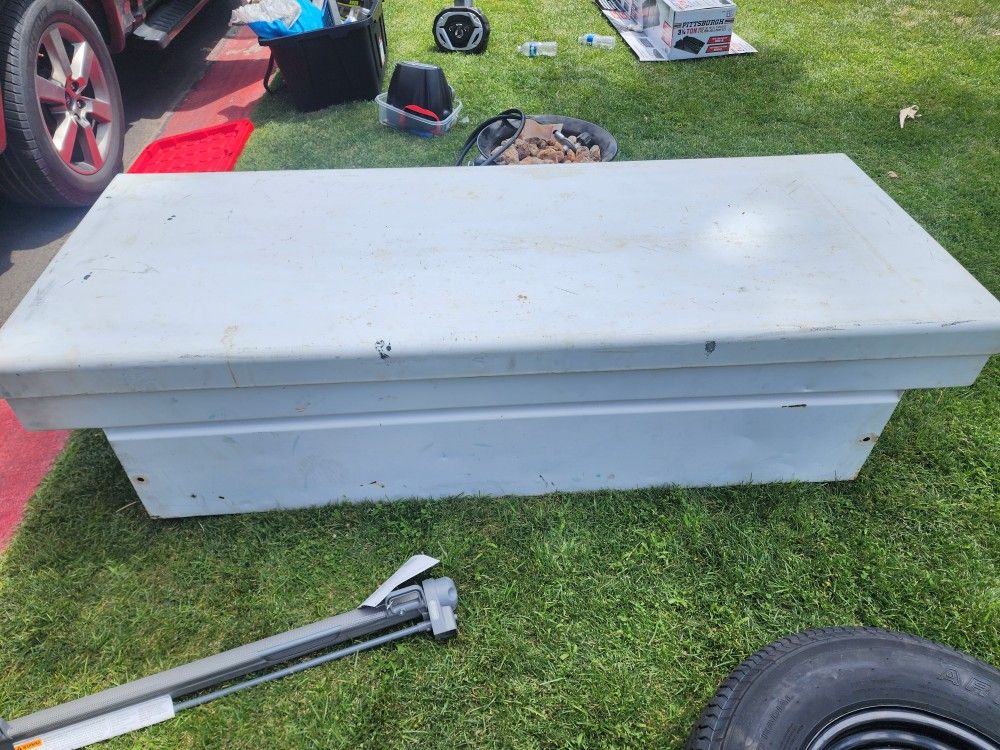 Knaack Truck Bed Box