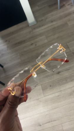 🚨🚨🚨Diamond cut Cartiers  clear lenses