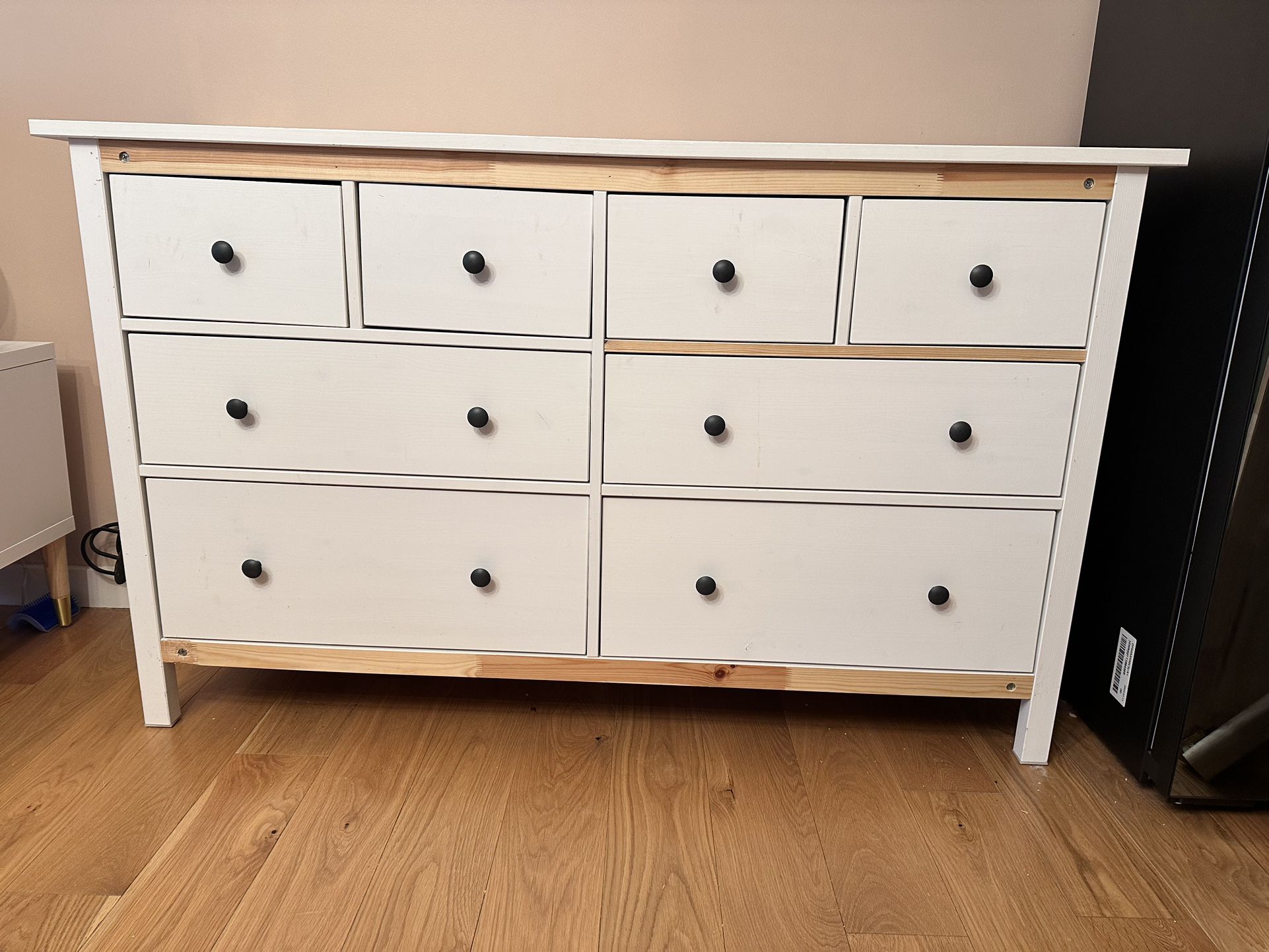 8 Drawer IKEA Dresser In Good Condition