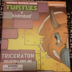 Kid robot Triceraton