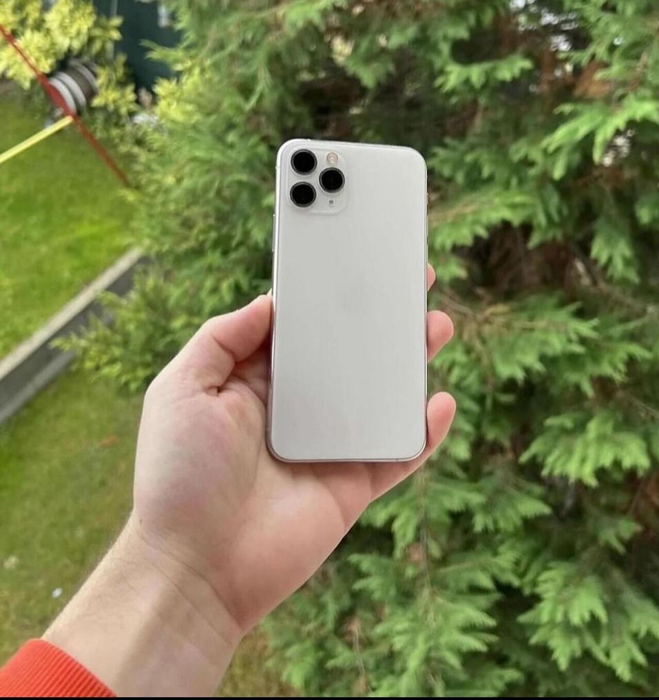 iPhone 11 Pro Unlocked With Warranty