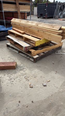 FREE PALLETS