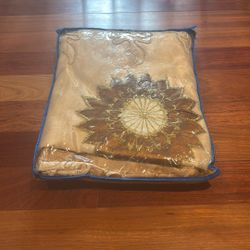 Elegant Dining Table Cover 5$