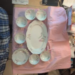 Edelstein Irish Rose Tea Set With Dessert Plate