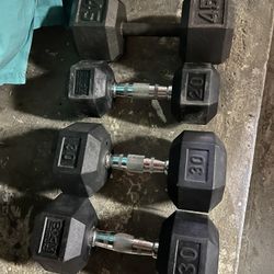 Set of 30 lb Rubber Hex Weights Dumbbells, Body Sport, One 20 lb, One 45