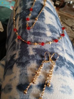 Necklace, Bracelet, And Earring Set 