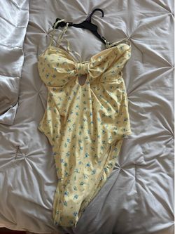 XXL bathing suits