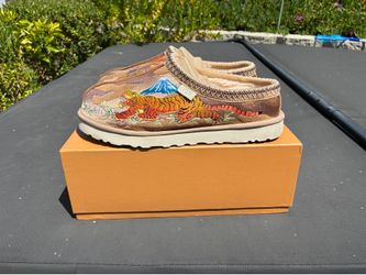 UGG  Tasman Palace Chestnut Camo