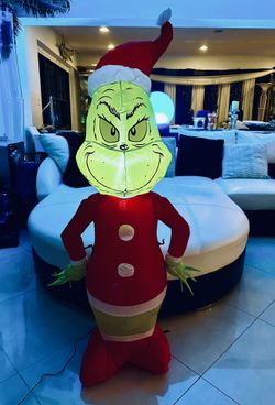 New Christmas inflatable’s to celebrate the holiday season for porch, deck, yard