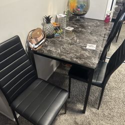 Kitchen Table With Chairs 