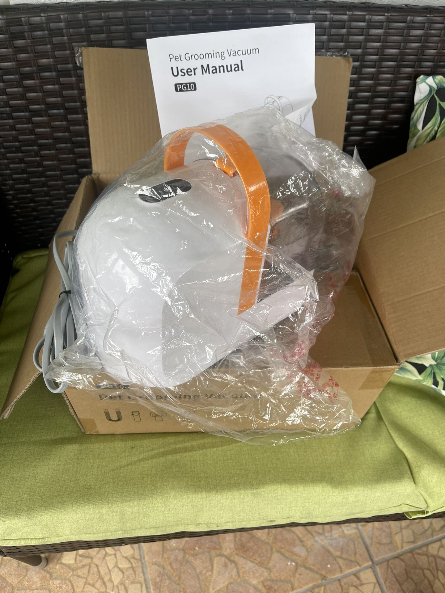 Pet Grooming Vacuum